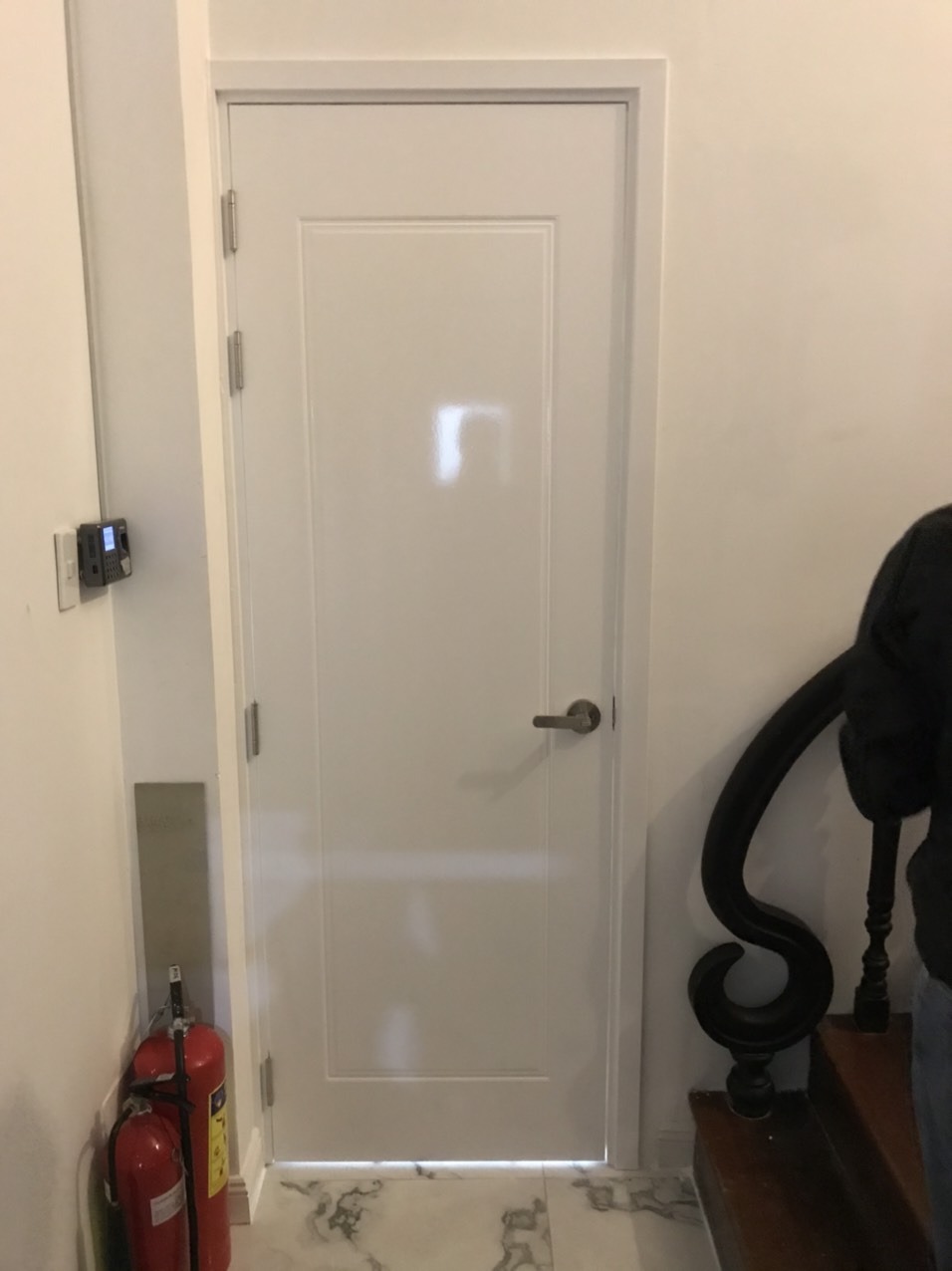 cửa nhựa gỗ composite tại phan thiết