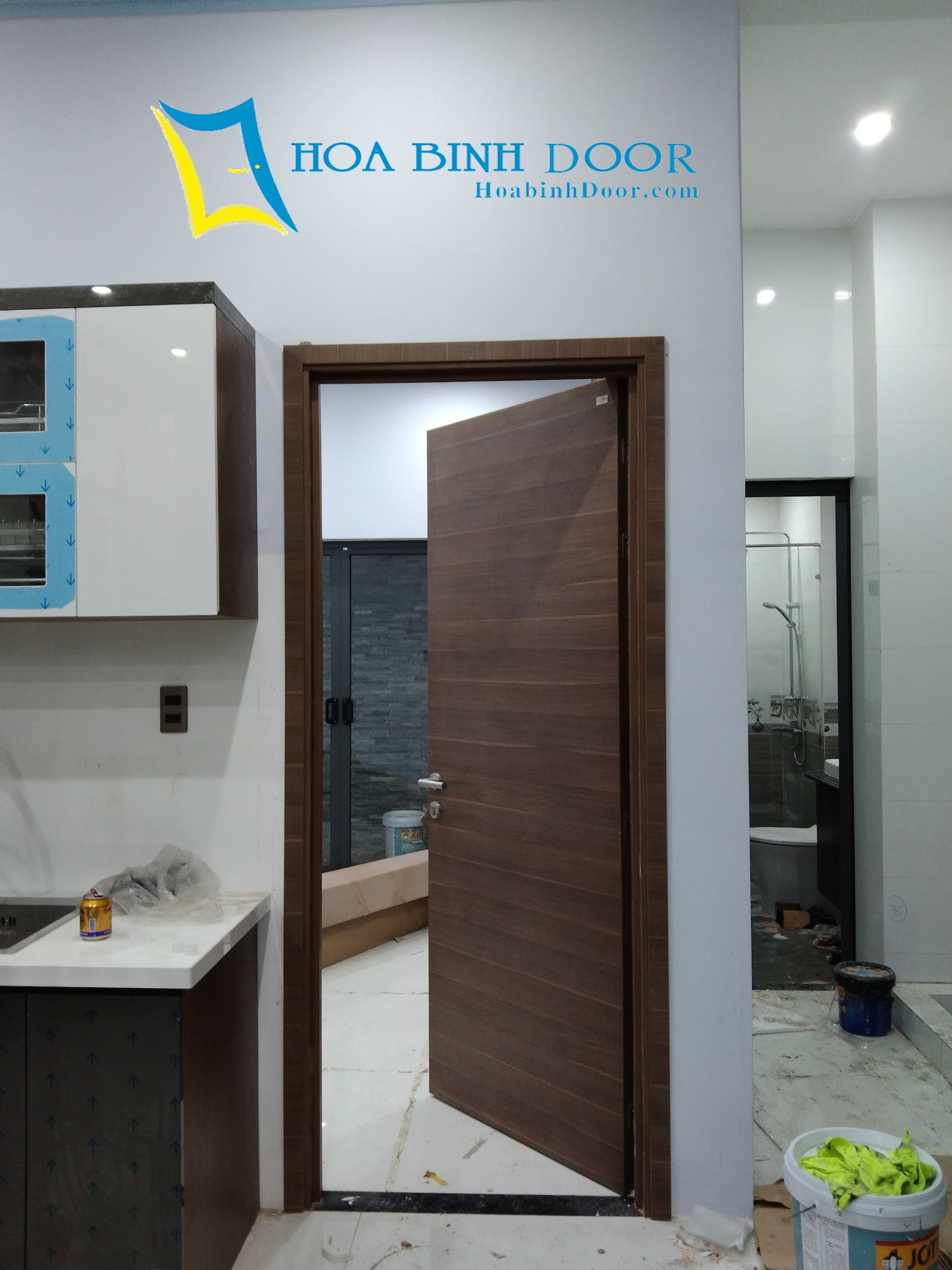 báo giá cửa gỗ công nghiệp