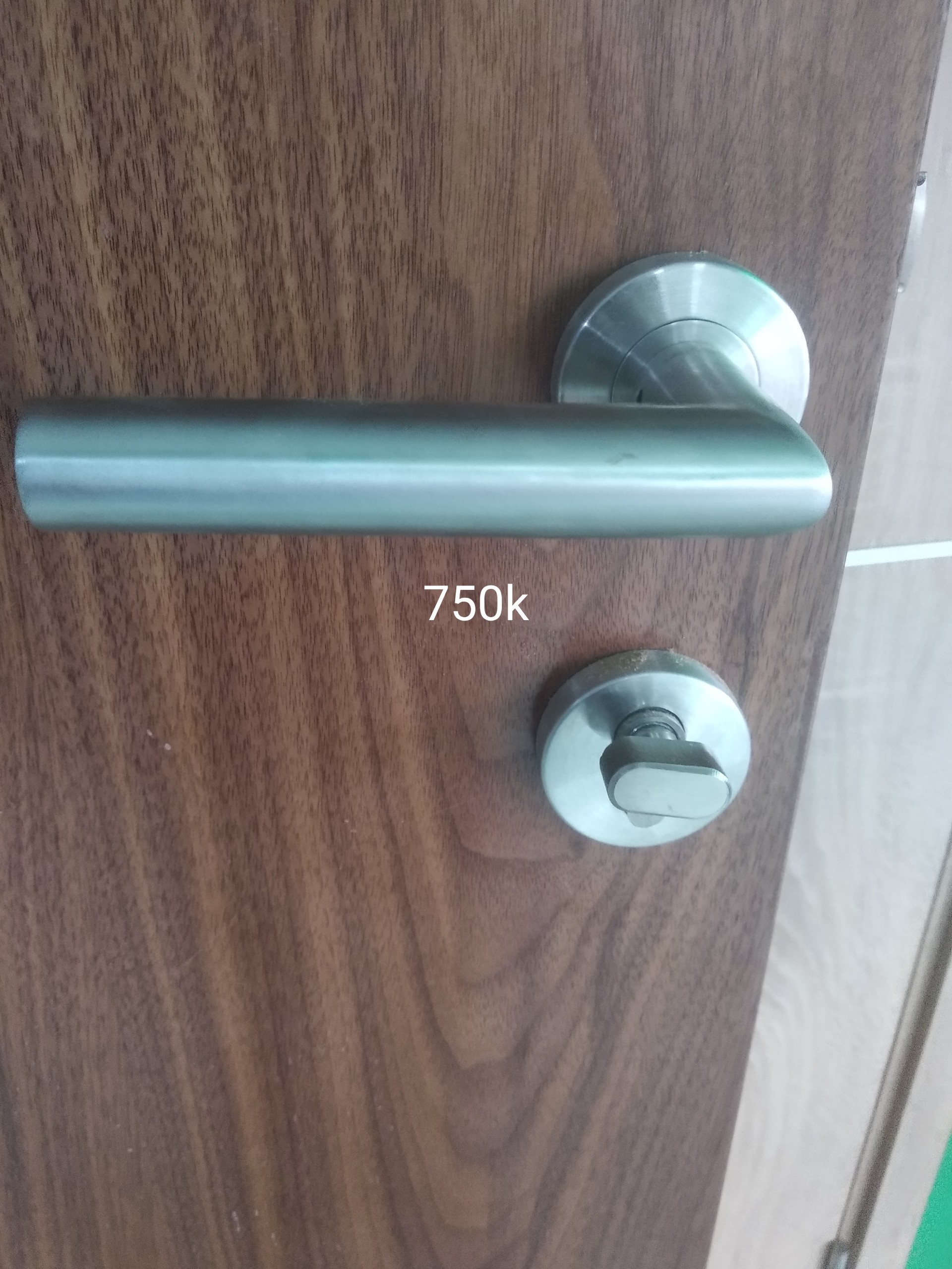 Mẫu cửa gỗ phòng ngủ đẹp