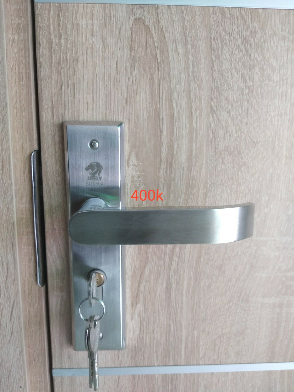 Mẫu cửa gỗ phòng ngủ đẹp