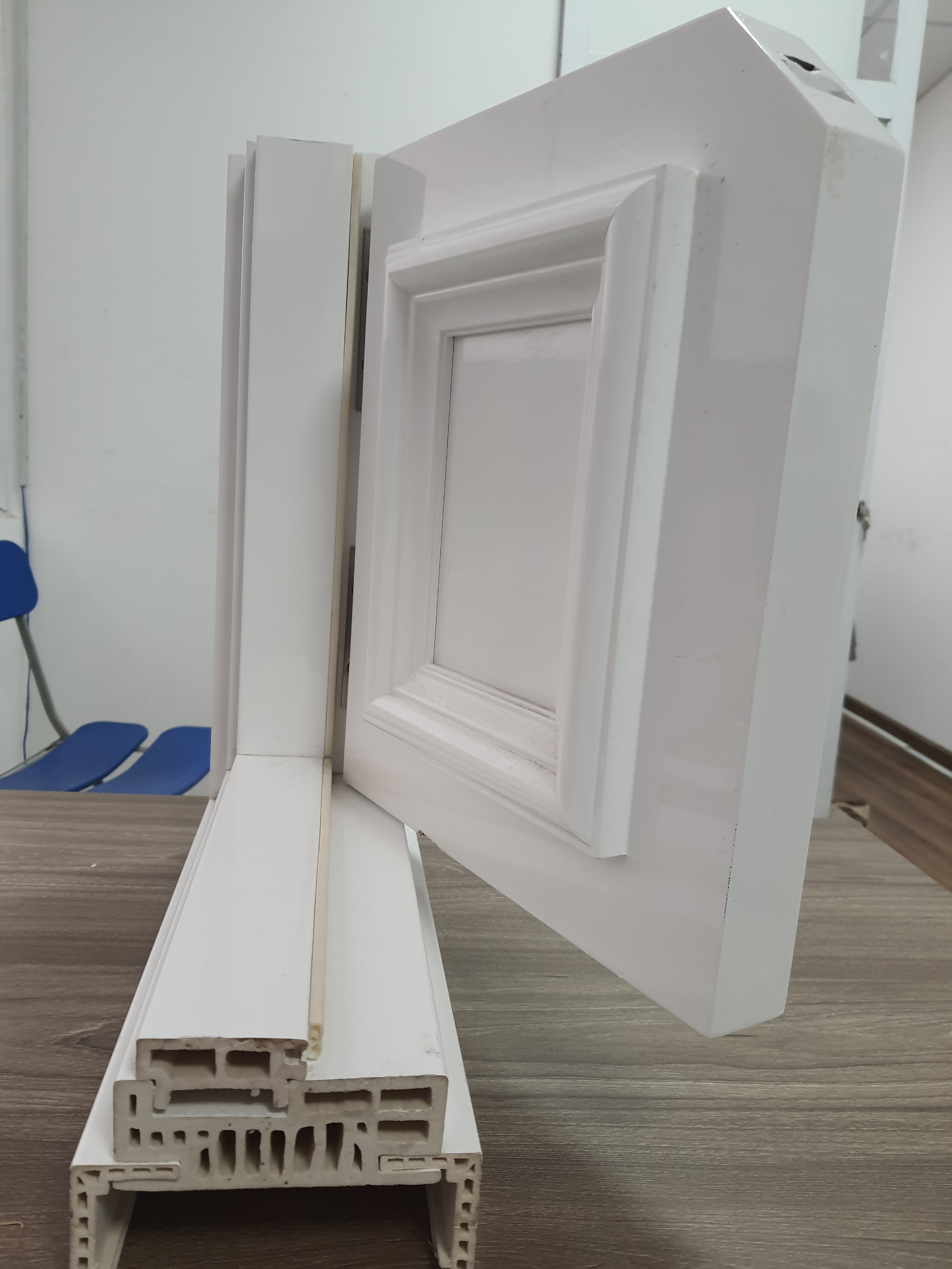 cửa nhựa composite cao cấp