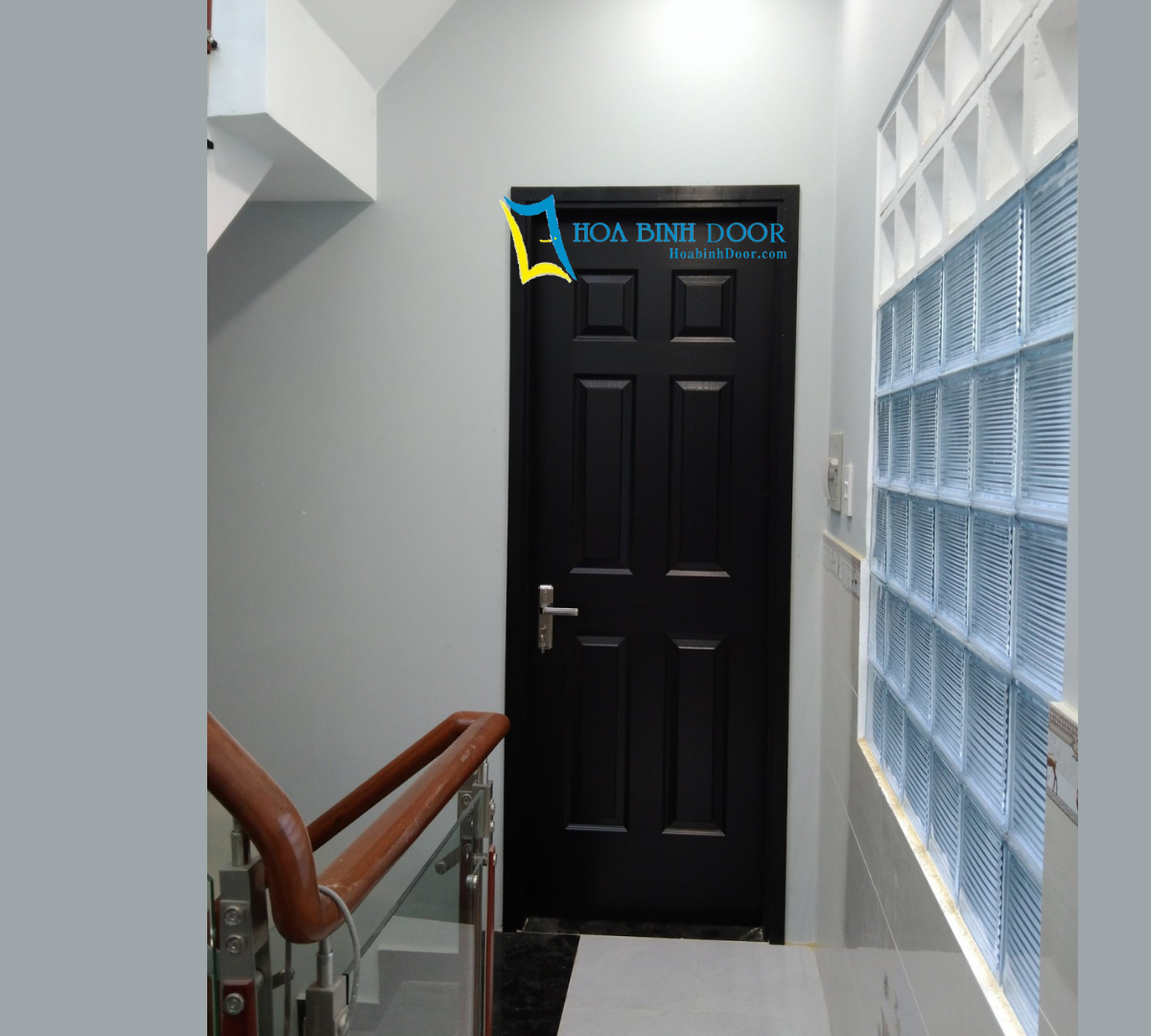 Cửa gỗ HDF sơn tại Quận 8