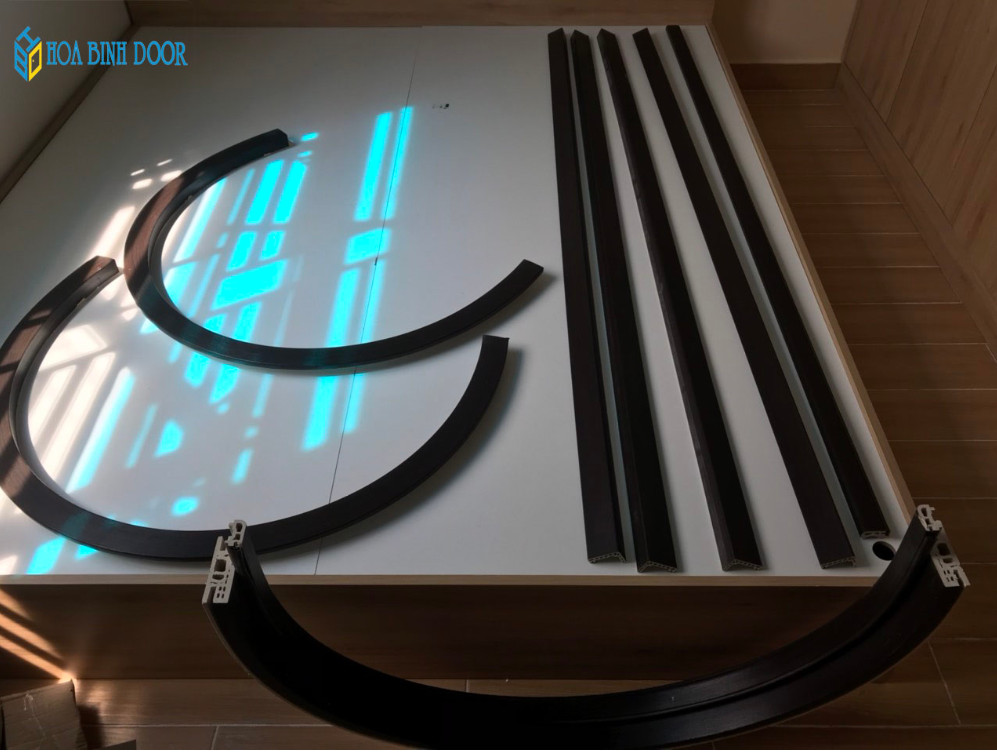 Báo giá cửa nhựa Composite