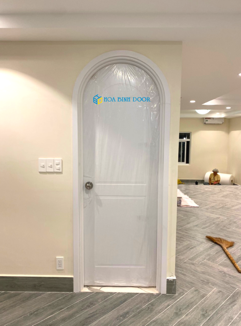 Cửa nhựa vòm composite sơn PU tại Quận 4