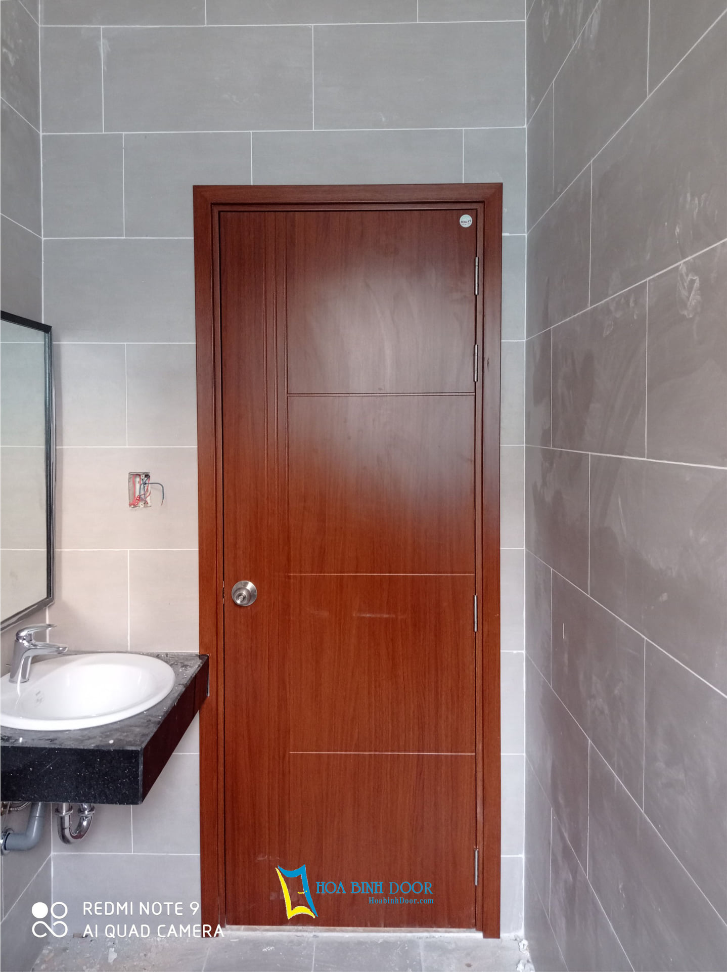 Top 10 mẫu cửa nhựa giá rẻ