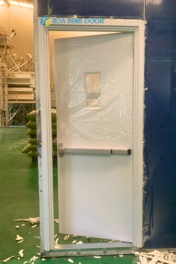 Giá cửa nhựa Composite tại Long An 