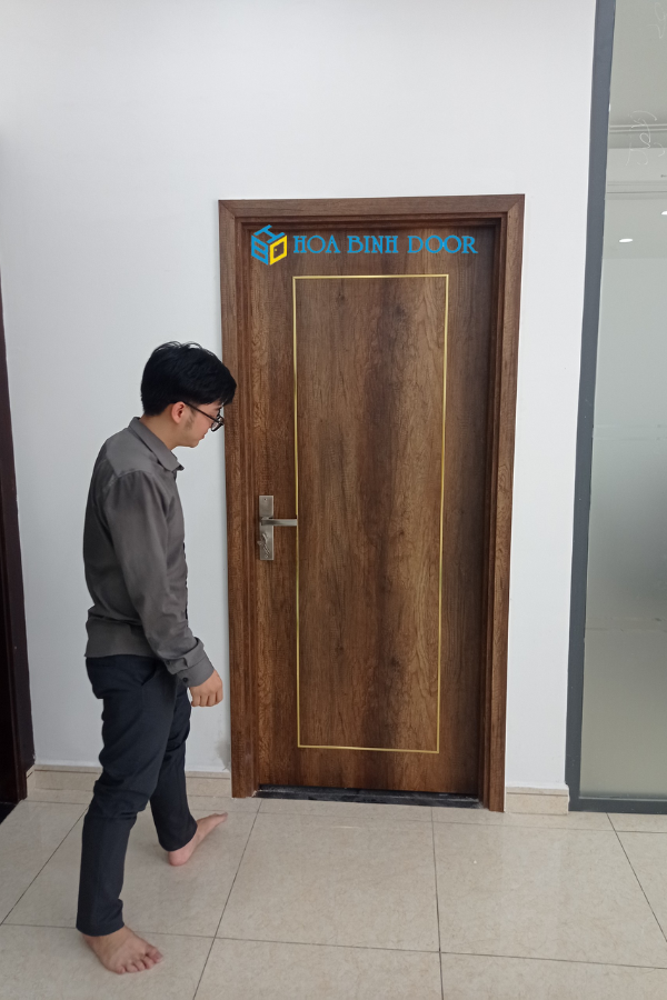 Cửa gỗ WBP Laminate tại Bình Dương