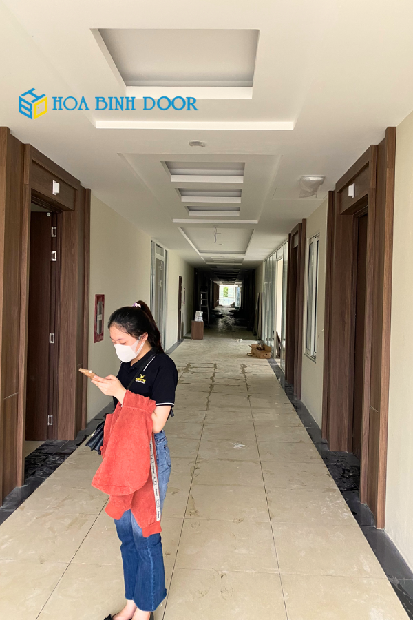 Giá cửa nhựa Composite tại Quận 6 