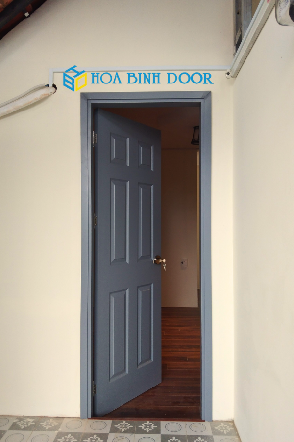 Cửa gỗ HDF sơn tại Quận 2