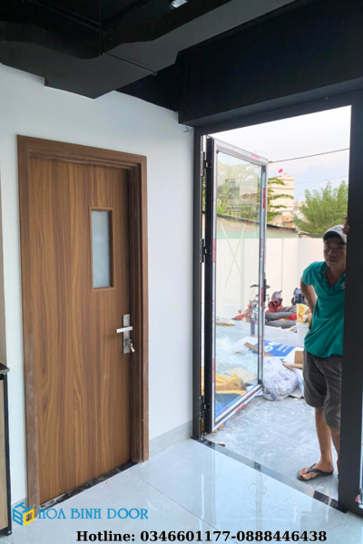 Cửa nhựa Composite tạ Quận 8