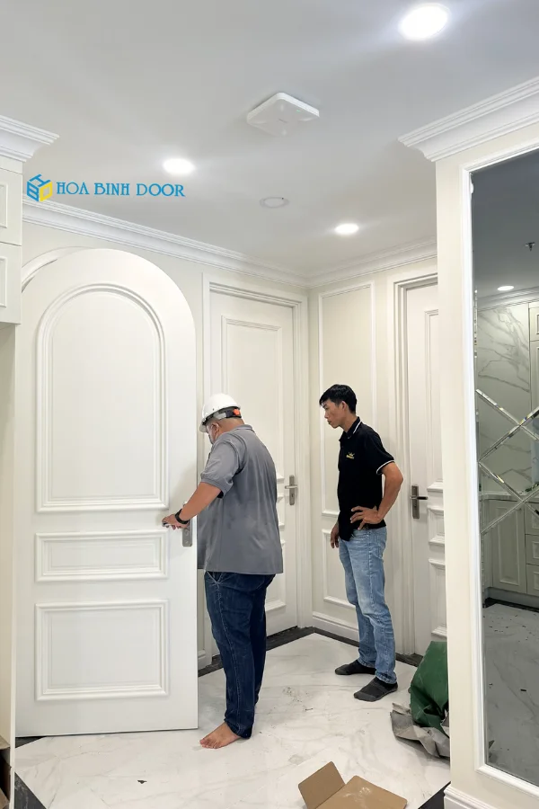 Giá cửa nhựa vòm Composite tại quận 3