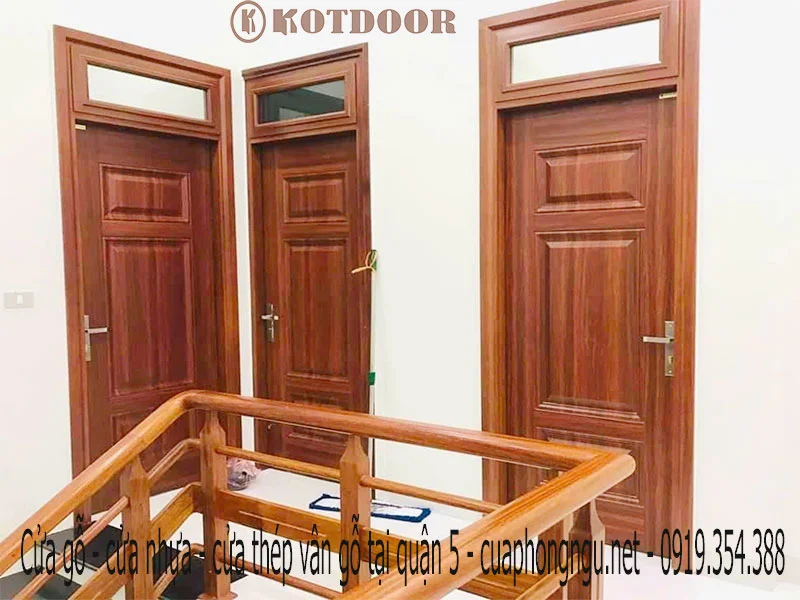 Cửa gỗ - cửa nhựa - cửa thép vân gỗ tại quận 5