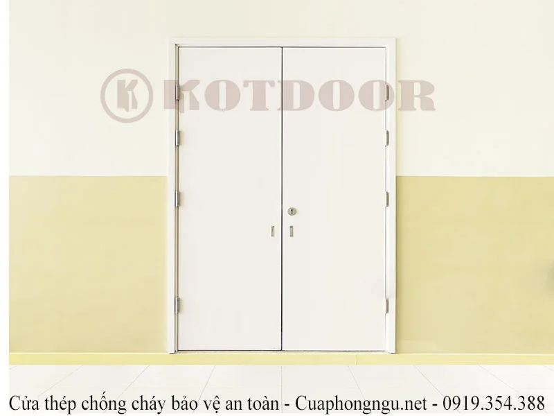 cửa thép chống cháy bảo vệ an toàn