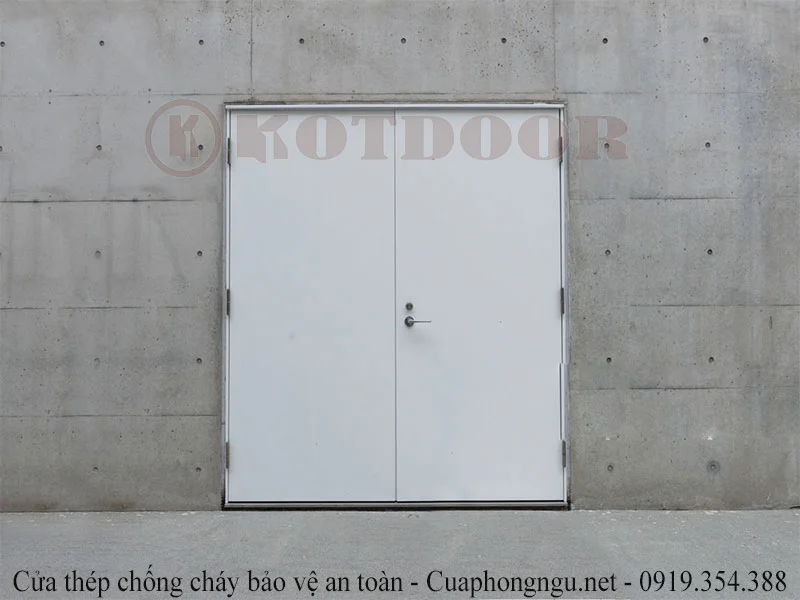 cửa thép chống cháy bảo vệ an toàn