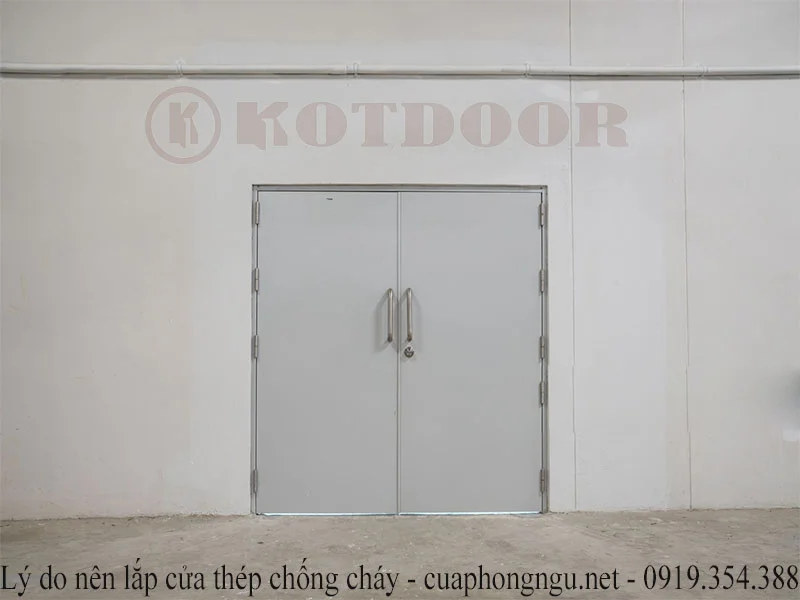 Lý Do Nên Lắp Cửa Thép Chống Cháy Cho Nhà Ở Và Chung Cư